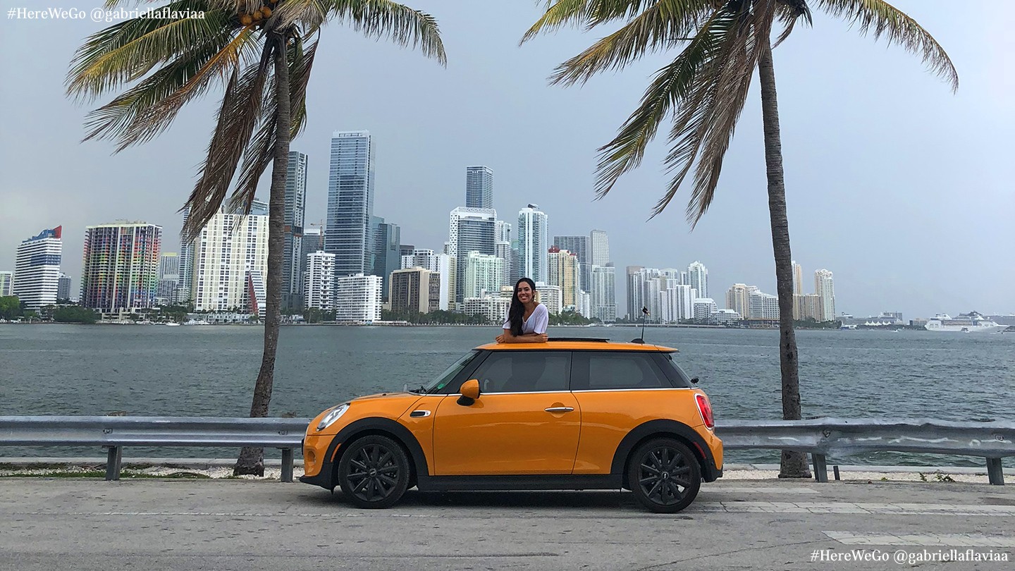MINI 3-Door Hatch – orange – side view